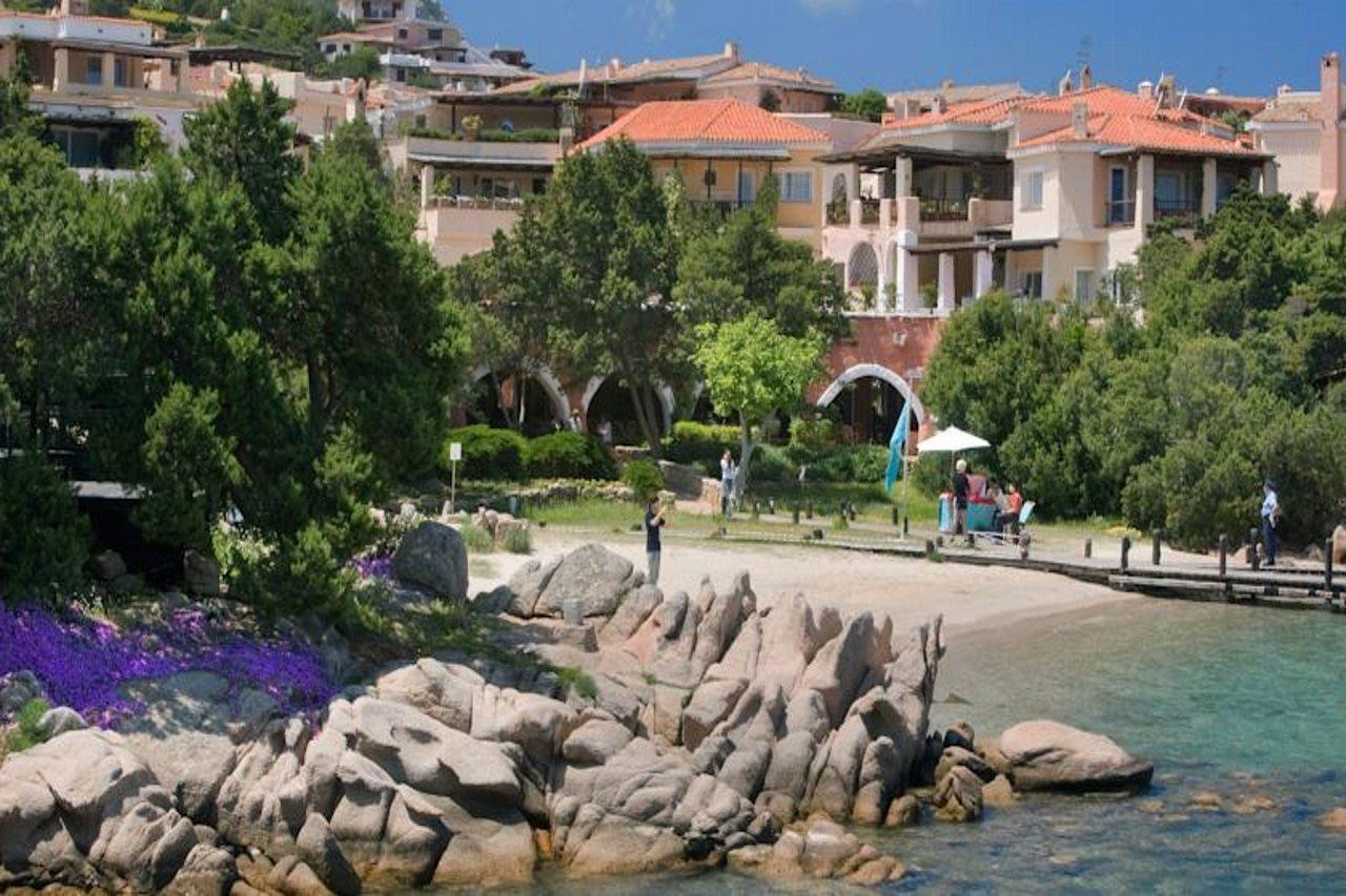 Hotel Il Piccolo Golf Porto Cervo Bagian luar foto