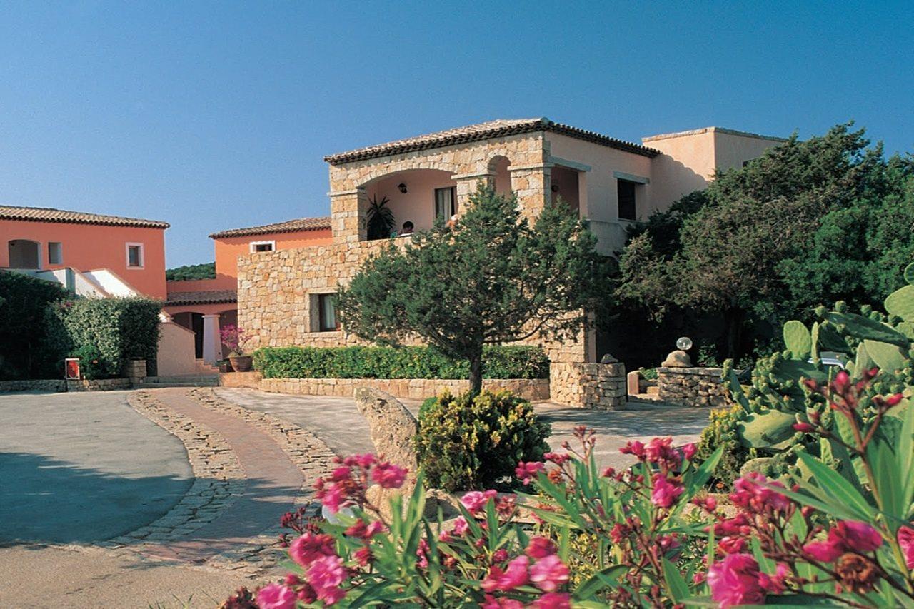 Hotel Il Piccolo Golf Porto Cervo Bagian luar foto