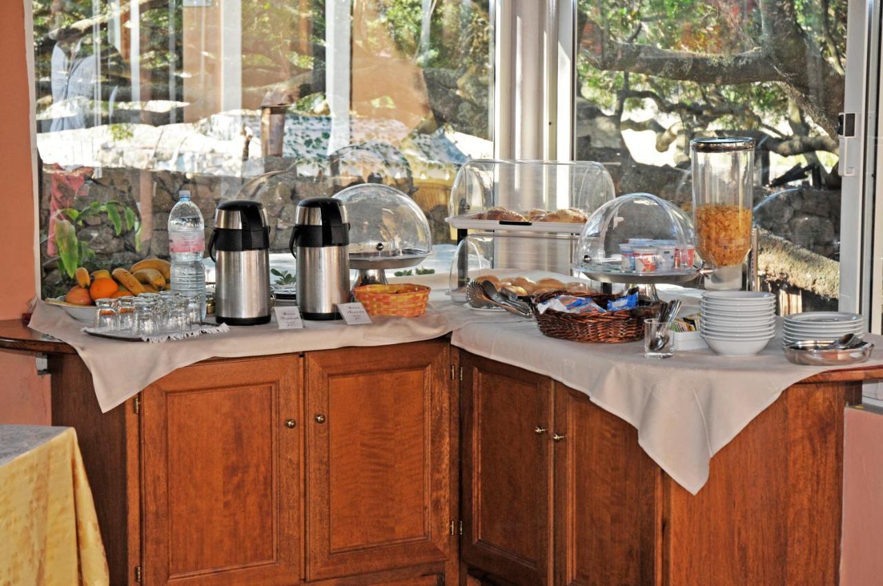 Hotel Il Piccolo Golf Porto Cervo Restoran foto
